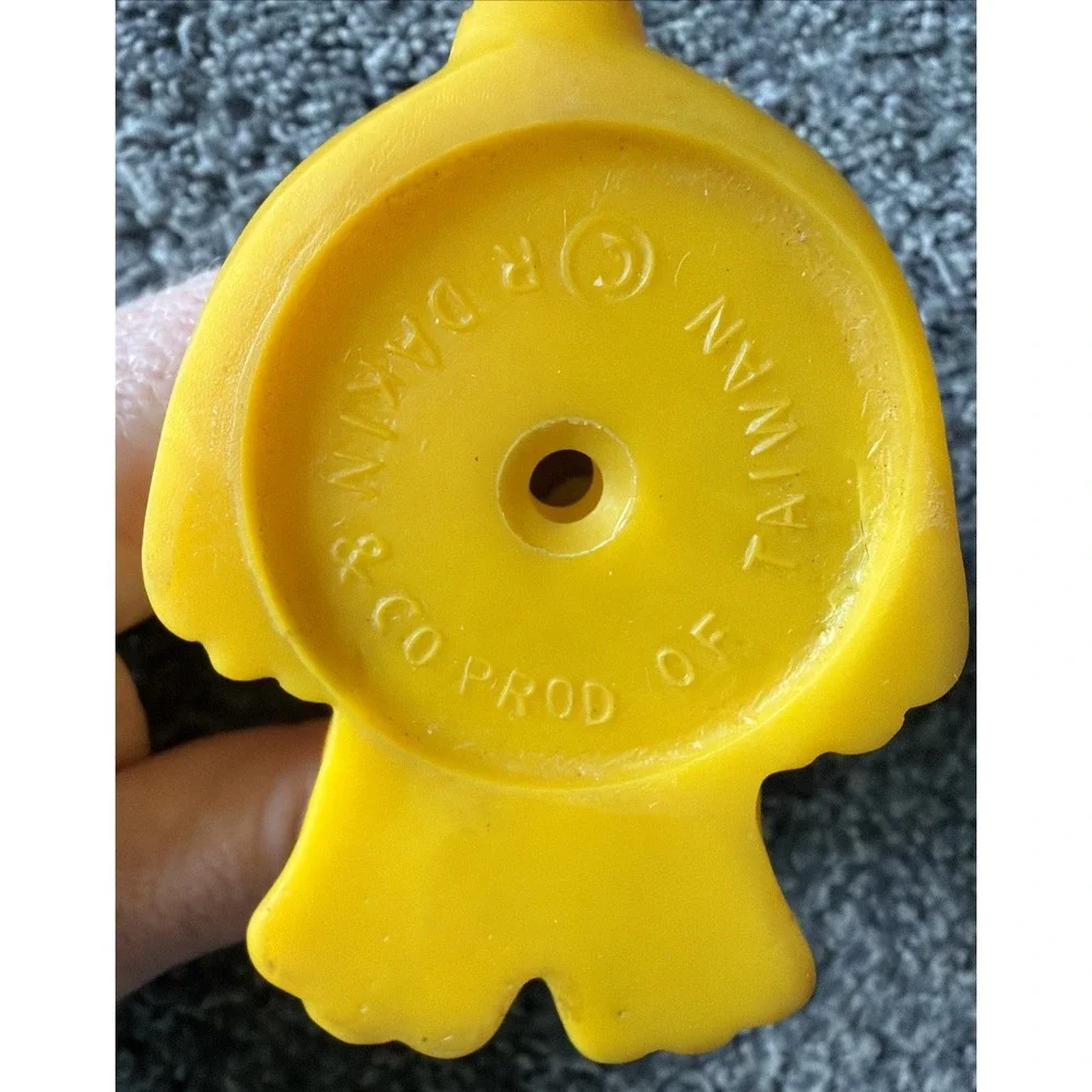 Vintage RARE R. Dakin Yellow Plastic Cat Squeaky 4